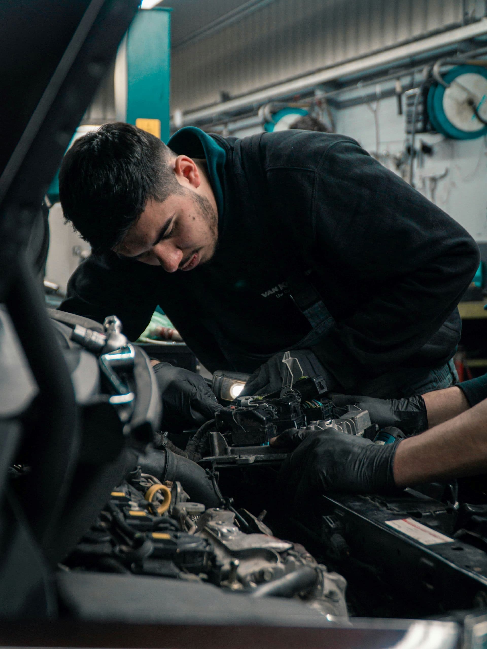 SMEs champion the training of the next generation of mechanics