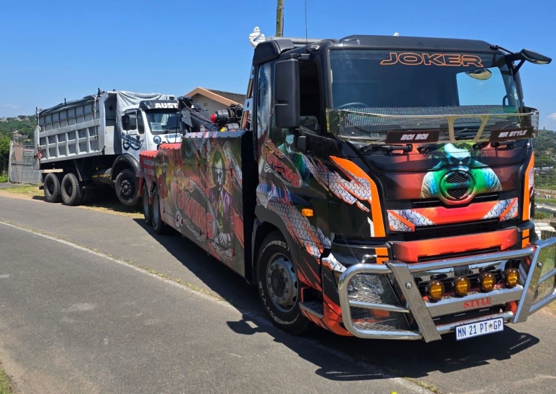 Striking Hino 700 Tow Truck Expands KZN Towing Fleet