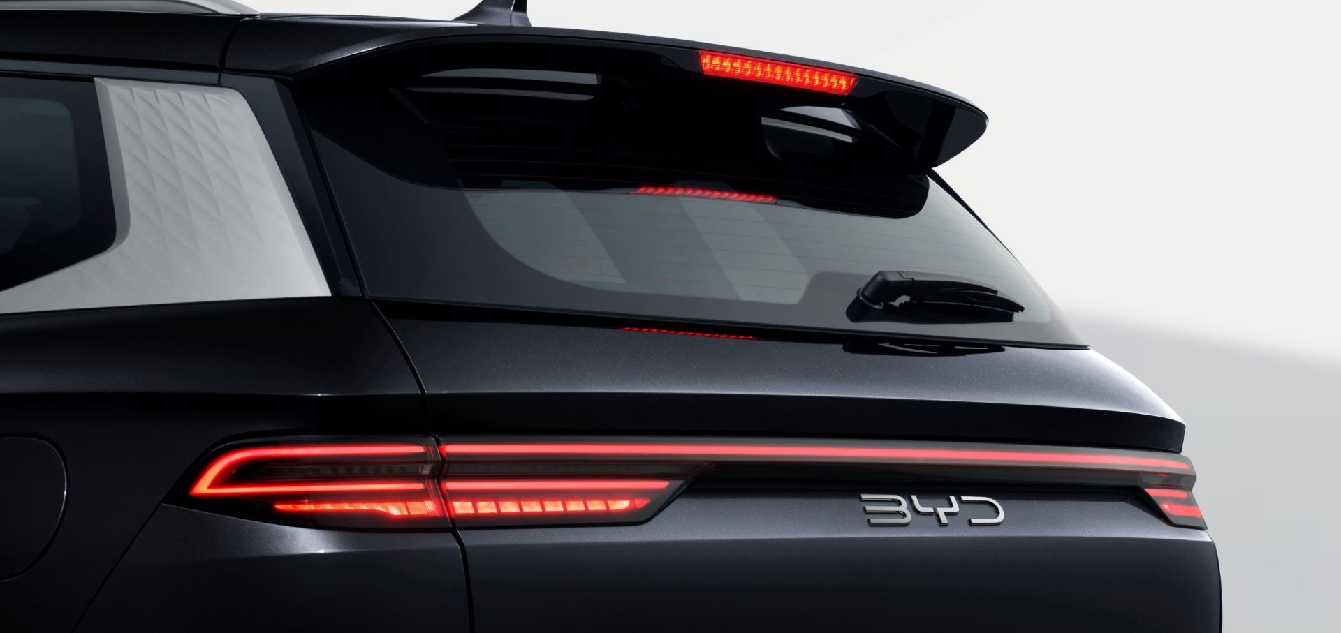 BYD’s Hybrid Sea Lion 5 Signals Opportunity for Local Workshops