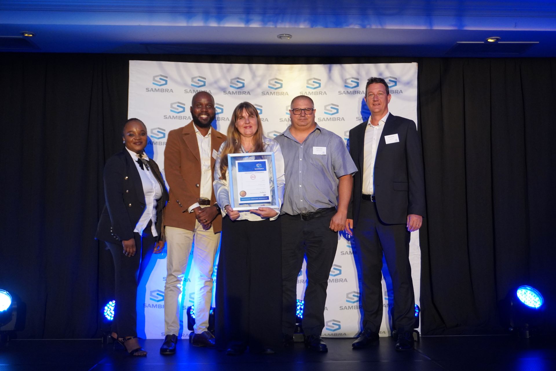 a-night-of-glitz-glamour-and-the-celebration-of-excellence-at-sambra-2023-awards-11.jpg