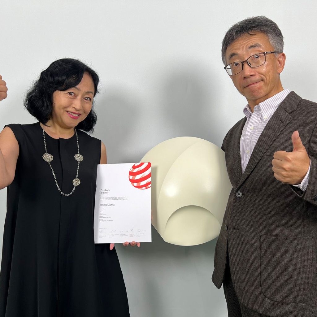 basf-awarded-a-red-dot-for-its-unique-automotive-coating-concept-1024x1024.jpg